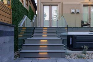 Deck services Toronto