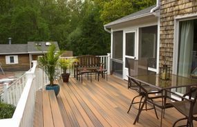 Cambridge deck contractor